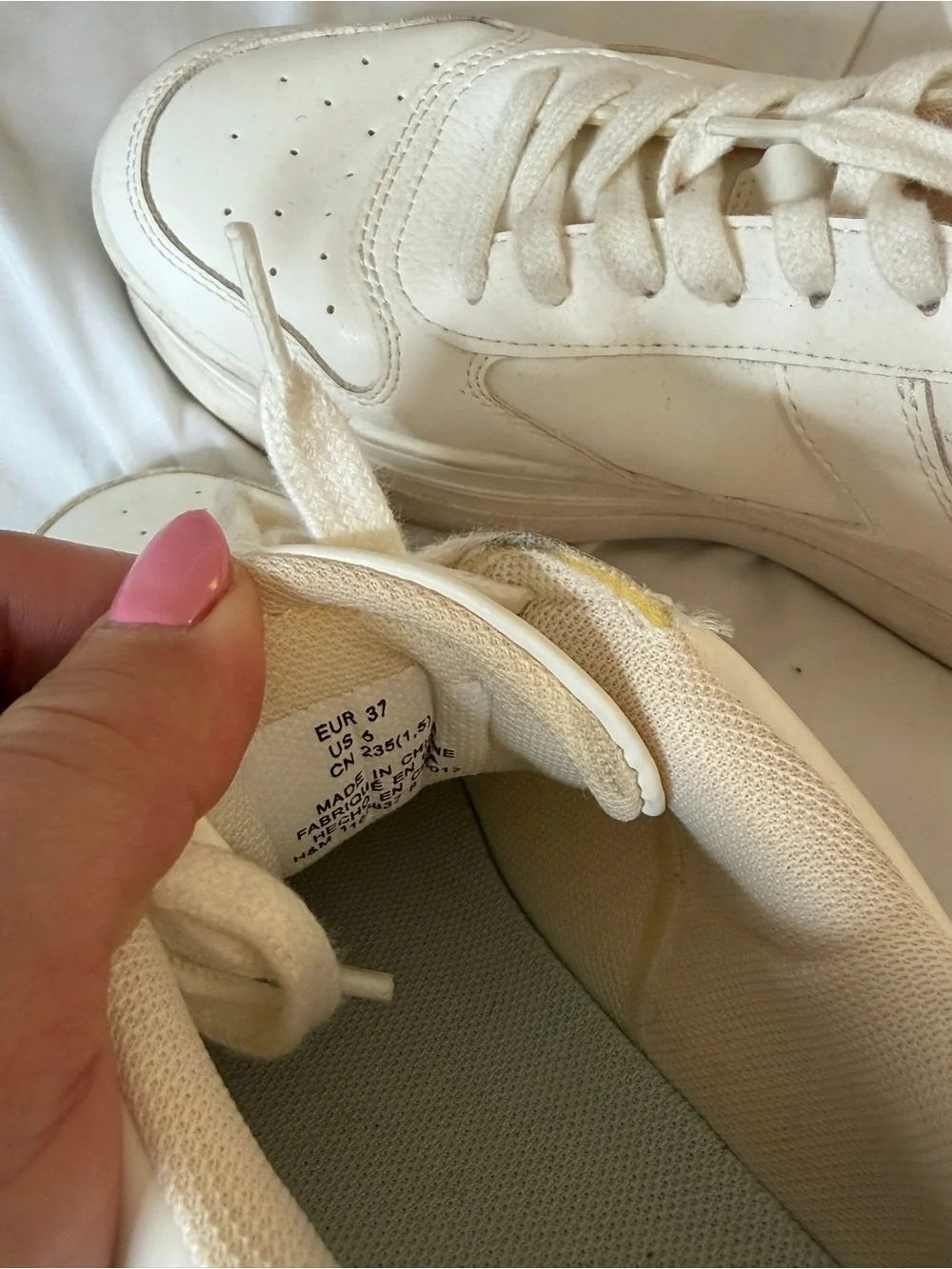 H&M White Platform Sneakers - Clean Casual Lace-Up